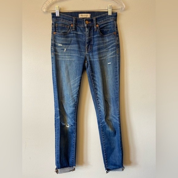 Madewell Denim - 💜Madewell High Rise skinny distressed jeans Size 24